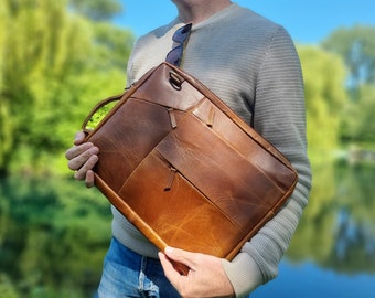 MEN LEATHER BRIEFCASE Tan Full Grain Leather, 15" Messenger Bag For Him, Laptop Sleeve, College Work Gift