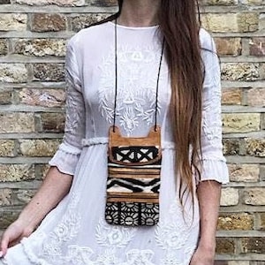 Afrikanische LEDER NECK POUCH, Reisebrust Brieftasche Kinder, Maasai Brusttasche, versteckte Brusttasche, handgemachte Leder Brusttasche