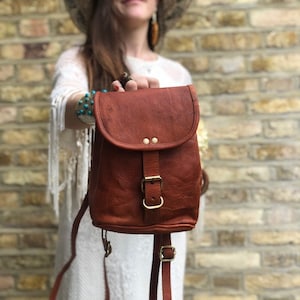 Small LEATHER BACKPACK WOMEN - Convertible Rucksack in Vintage Style - Mini Leather Bag Dark Brown