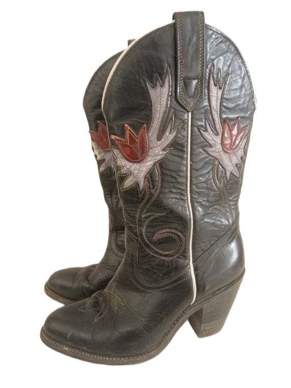 Girls LEATHER COWBOY BOOTS with Tulip Flower Desi… - image 3