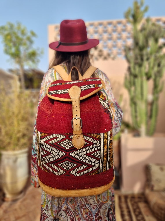 22" OVERSIZE LEATHER BACKPACK with Moroccan Kilim… - image 2