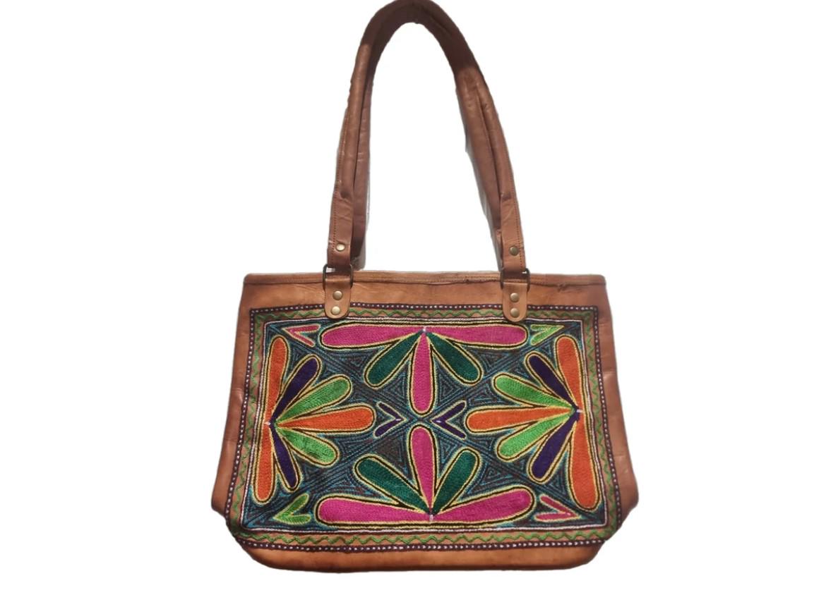 【EEUN】Leather Patterned Big Tote Bag Large Unique Embroidered Leather Tote Bag - Artisan Crafted