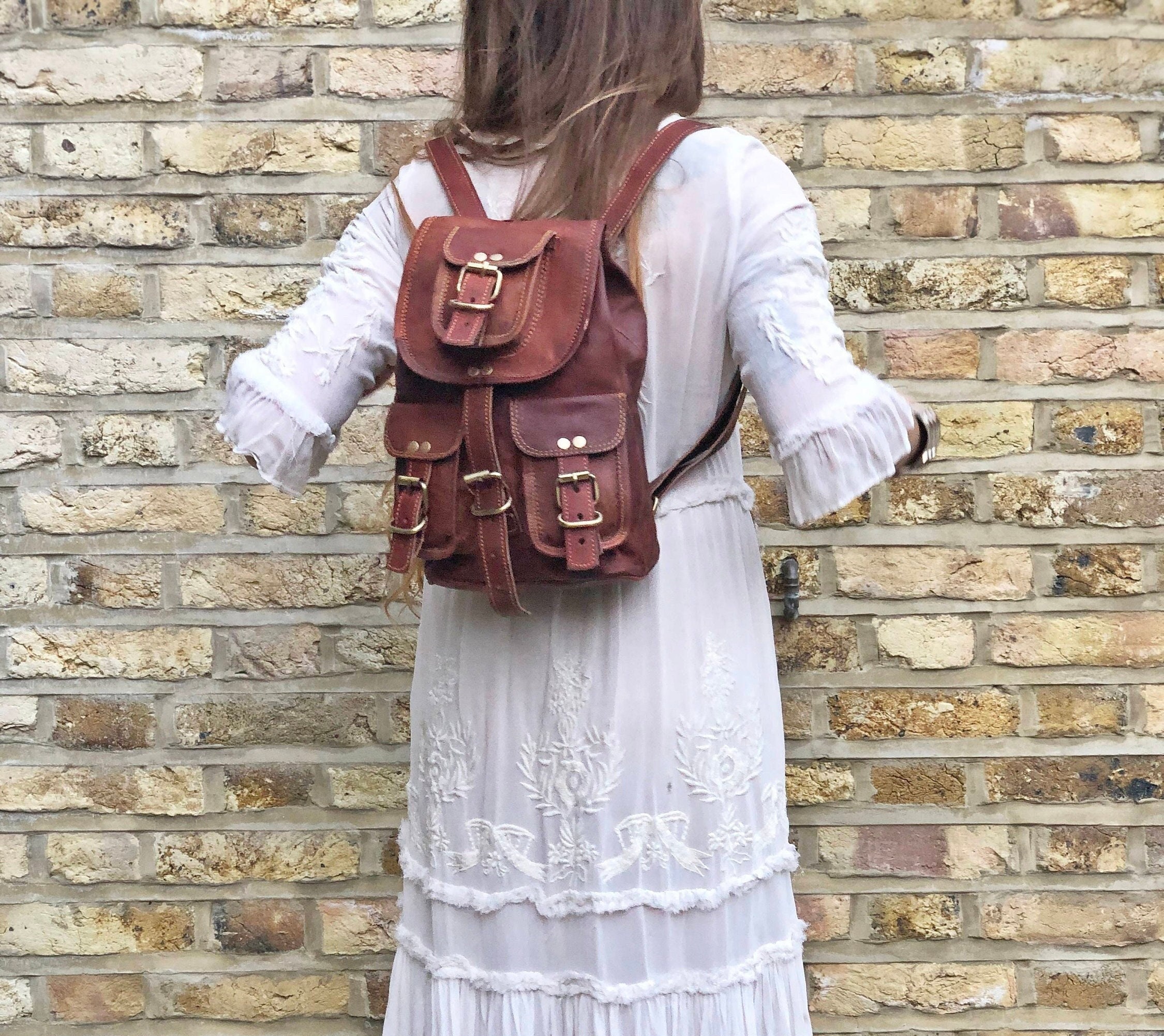 REAL LEATHER BACKPACK Medium Women's 