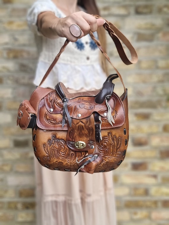Tooled HORSE SADDLE LEATHER Bag, Vintage Western Bag, Floral