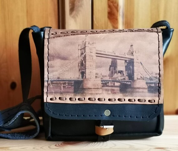TOWER BRIDGE DESIGN Tas, London Lover Gift, Kleine Vrouwen Zadeltas, Unieke  Britse Souvenir, Upcycled Vintage Tas Nostalgie - Etsy Nederland