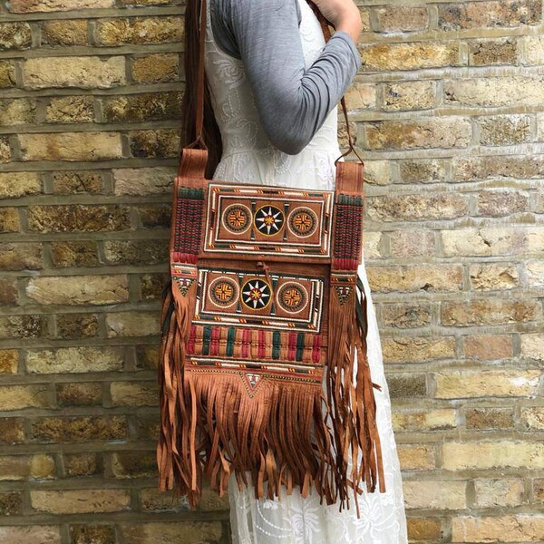 Large Tribal AFRICAN FRINGE Bag, Ethnic Leather Tassel Bag, Vintage Embroidered Handbag, Big Moroccan Berber Bag, Unique 70s Boho Shopper