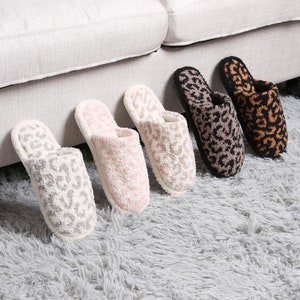 SZELT Women's Fuzzy Fluffy Furry Fur Slippers Open Toe Comfy Anti-Slip House  Shoes Slippers Indoor Outdoor (8, Black+White) price in UAE,  UAE