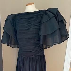 Vintage 1980s Richilene New York Size S/XS All Black Plisse Maxi Gown Dress w Dramatic Sculptural Sleeves Deadstock!!