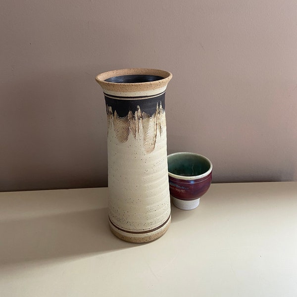 Vintage Midcentury Modern Studio Art Comb Pottery Stoneware Vase Beige and Brown Signed, Handmade 9"