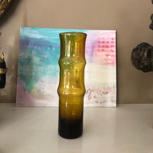 Vintage 60s MCM Mid Century Modern Brutalist Architectural Cylindrical Glass Vase in Amber Yellow, Circular Flower