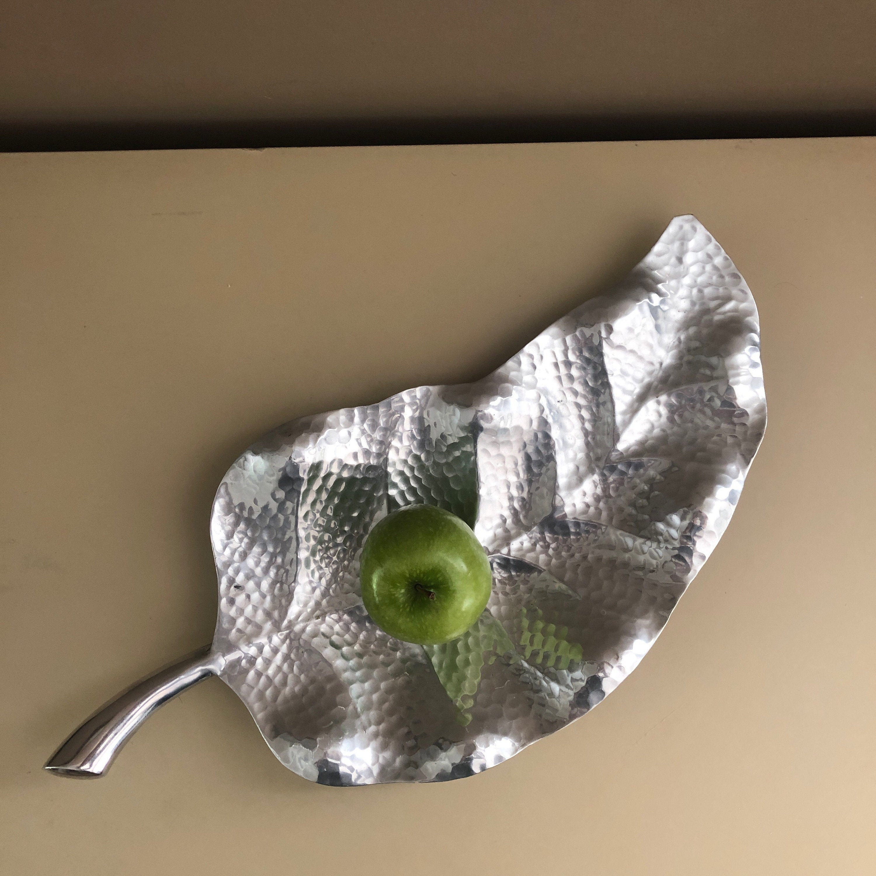 Vintage Large Aluminum LeafShaped Decorative Serving Tray 18 Etsy