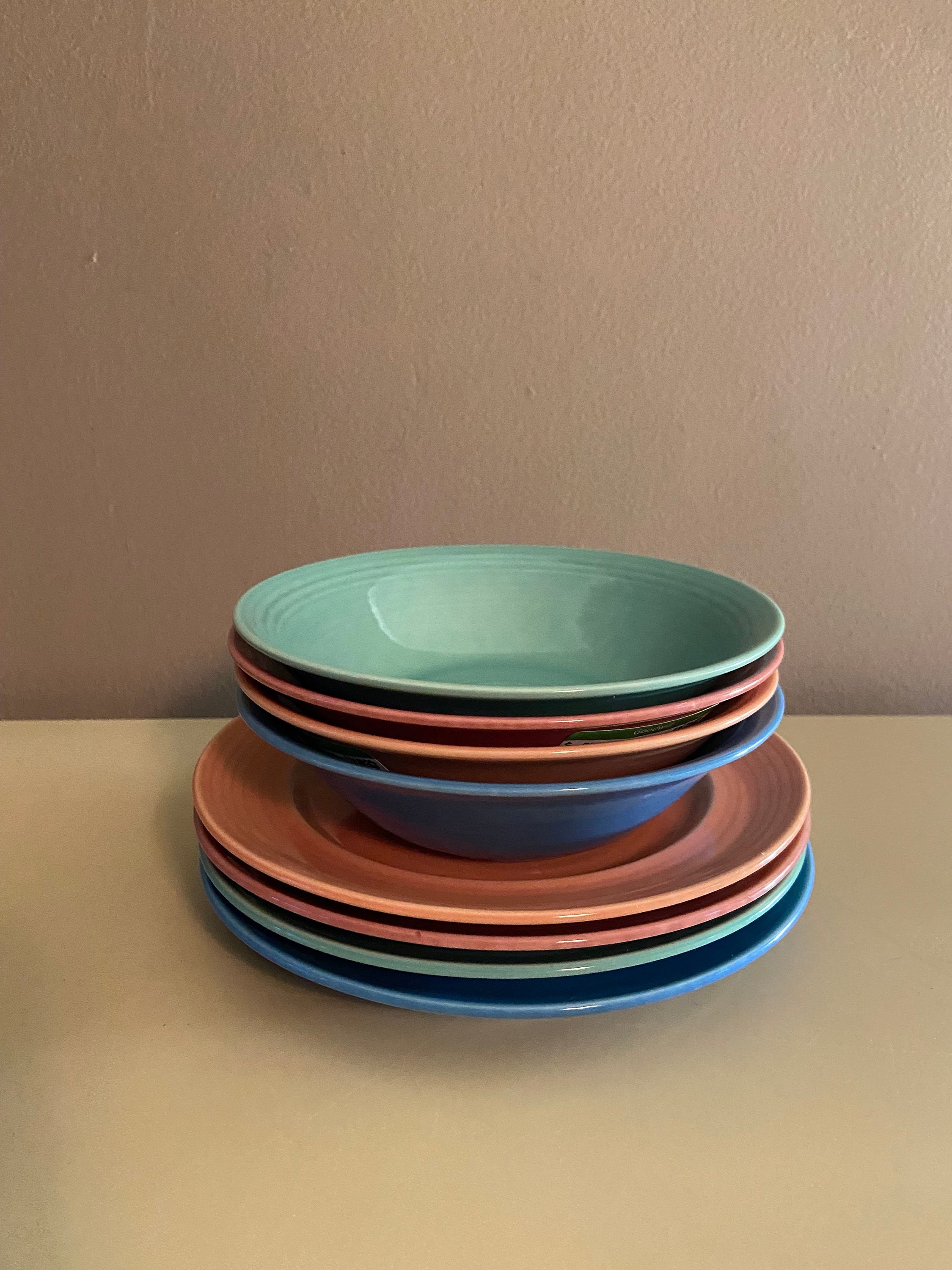 Bauhaus dinnerware España