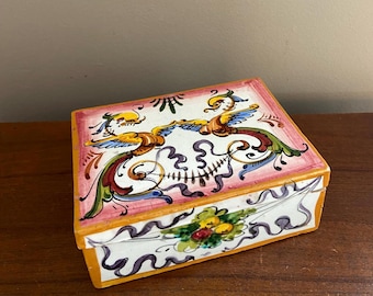 イタリア雑貨【デルータ マヨルカ焼き 蓋付きセンターピース