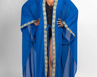 Niebieskie kimono ze złotymi wykończeniami. Okrycie plażowe. Kimono Caftan.