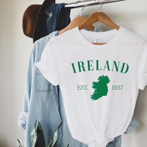 Irland Ost 1937 T-Shirt, St. Patricks Day Shirt, Karte von Irland Shirt, St. Paddys Tagesgeschenk für sie für ihn, irischer Liebhaber Shirt