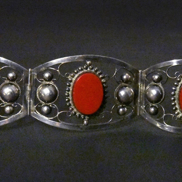 Vintage Mexico Silver and Red Stone Link Bracelet