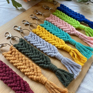 Macrame Keyring,Macrame Keychain,Boho Style,Handmade Keyring,Handmade Keychain
