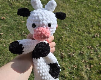Vaca de peluche de ganchillo - Juguete de chenilla para abrazar, hecho a mano - liquidación por cierre