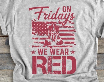 Le vendredi, nous portons la chemise RED II Distressed Remember Everyone Deployed, Soutenons nos troupes et nos vétérans, unisexes