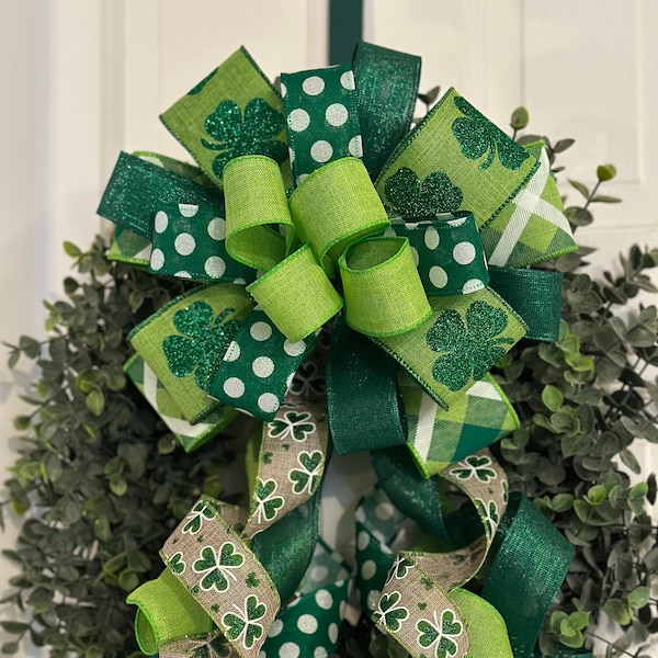 Shamrocks Bow, St Patrick’s Day Bow, St Patty’s Decor, Spring Bow, Green & Beige Bow, Wreath Bow, Door Hanger, Mailbox Bow, Lantern Bow