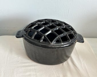 Vintage Black Enamel Cast Iron Lattice Top Wood Stove Top Humidity Steamer Office Home Kitchen Cast Iron Decor
