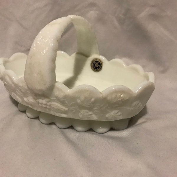 Vintage Westmoreland Milk Glass Basket with split handle grape & Leaves pattern