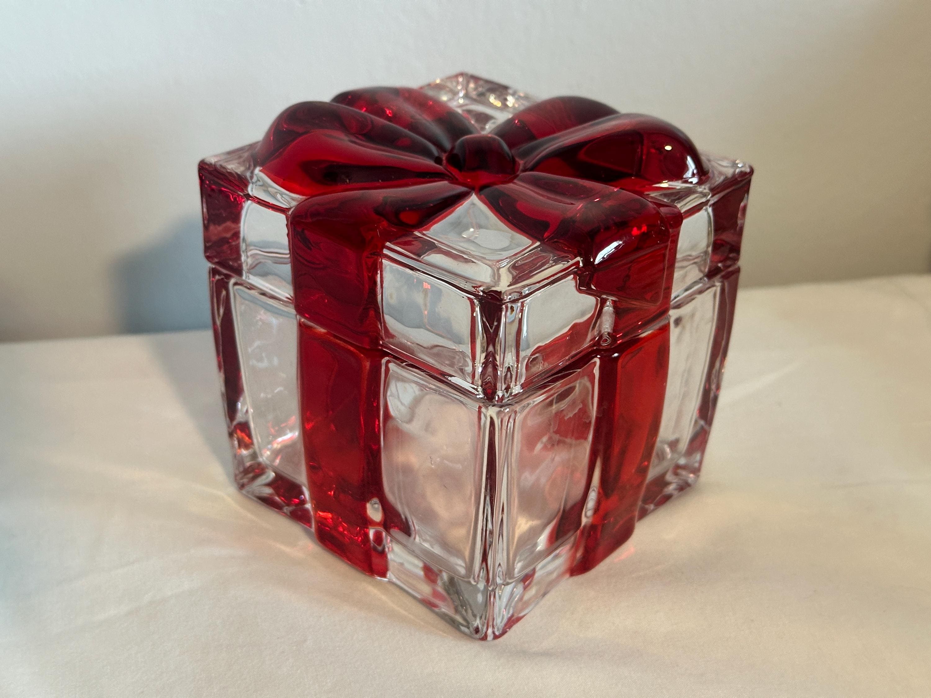Vintage Ruby Glass Jewelry Box - Etsy