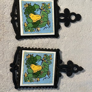 Vintage Cast Iron Ceramic Tile Trivet Set of 2 Home and Kitchen Decor