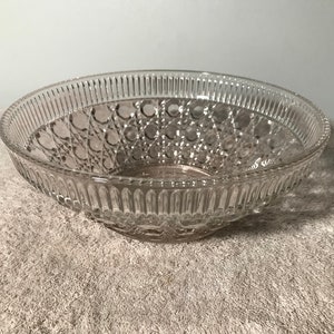 Vintage Federal Glass Co Windsor Button and Cane Clear Pressed Pink Crystal Glass Bowl Serving Decor