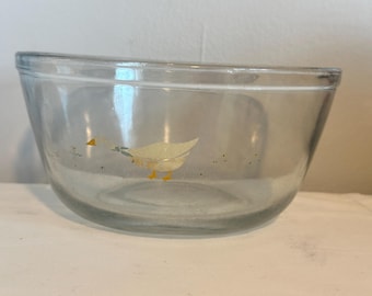 Vintage Anchor Hocking 2 1/2 Quart Blue Ribbon Country Goose Glass Bowl Serving Mixing Cookware Bowl Office Home and Kitchen Serving Decor