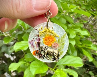Pearly Elephant Garden Pendant!