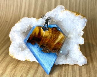 Large Diamond Blue and Burl Pendant!