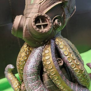 Kraken Diver Deep--3D Printed Dice Tower