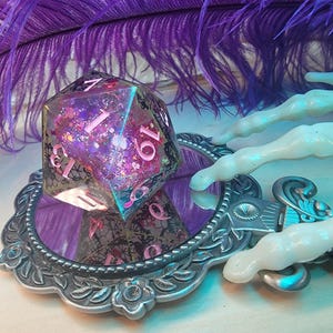 Luck of Geodes-- Handmade Resin DnD D and D D&D Dungeons and Dragons Pathfinder RPG Geode Style Chonk Jumbo D20