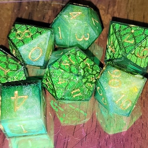 Dreaming of Dragons-- Handmade Resin 7Pcs Polyhedral DnD Dungeons and Dragons D&D D and D Pathfinder RPG Sharp Edged Dice Sets