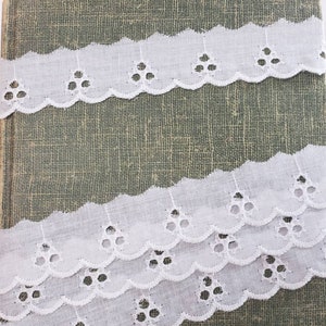 2,5 cm vintage Baumwoll-Lochspitze - weiß, vintage Spitze, weiße Lochspitze, schmale Baumwollspitze, schmale Lochspitze, vintage weiße Spitze