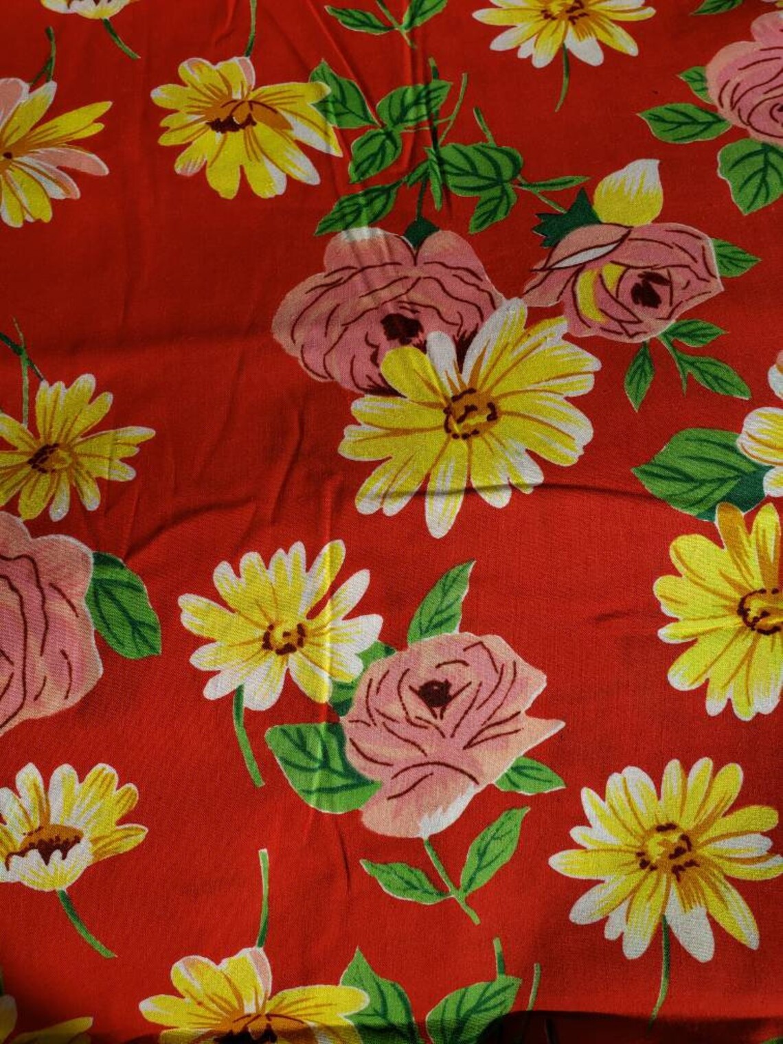 Red floral cotton fabric vintage floral fabric large floral Etsy