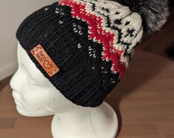 Kuschelige Wintermütze mit Kunstfell-Bommel, Unikat