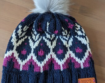 Kuschelige Wintermütze mit Kunstfell-Bommel, Unikat