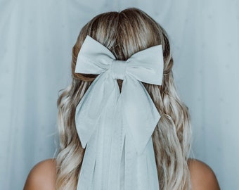 Velvet And Tulle Statement Bridal Bow Veil | Veil Alternative | Bow Veil | Bridal Hair Bow | Wedding Hair Bow | Long Tail Tulle Bride Bow