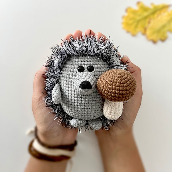 HEDGEHOG CROCHET PATTERN Amigurumi tutorial pdf Diy plush hedgehog Easy to crochet Cute forest animal pattern