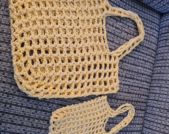 Set of 2 crochet mesh bags, in yellow. For adult/child