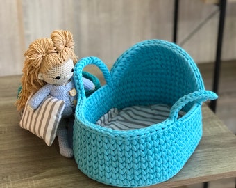 Hand-Knit Doll Bassinet: Hypoallergenic Cotton Yarn, Includes Pillow & Blanket