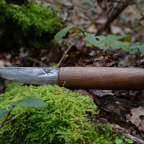 Puukko droit noyer