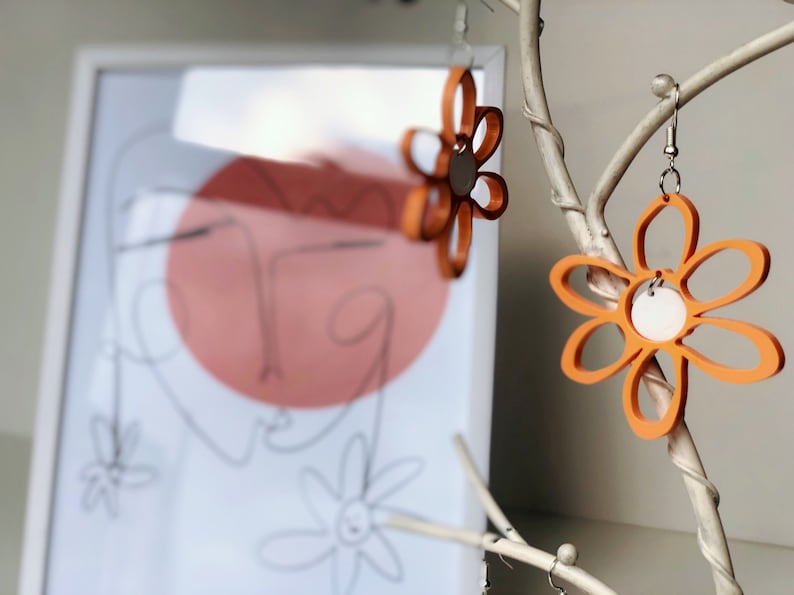 Minimalist Peachy Earrings Line Drawing Print and Colourful Peach Flower Earrings Artist Collaboration A4 Print and Earrings Gift Set