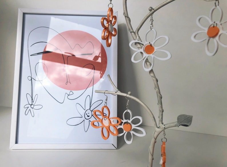 Minimalist Peachy Earrings Line Drawing Print and Colourful Peach Flower Earrings Artist Collaboration A4 Print and Earrings Gift Set