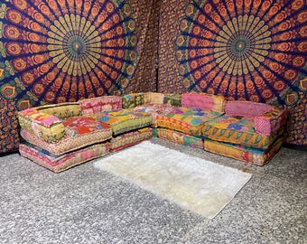 Vintage Kantha Patchwork Boden Sofa: Handgemachte indische Boho Sitzcouch 5 Sitzer
