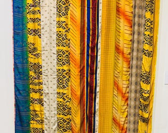 Upcycled Seide Sari Vorhänge: Boho Fenster Tür Paneele, Mehrfarbig