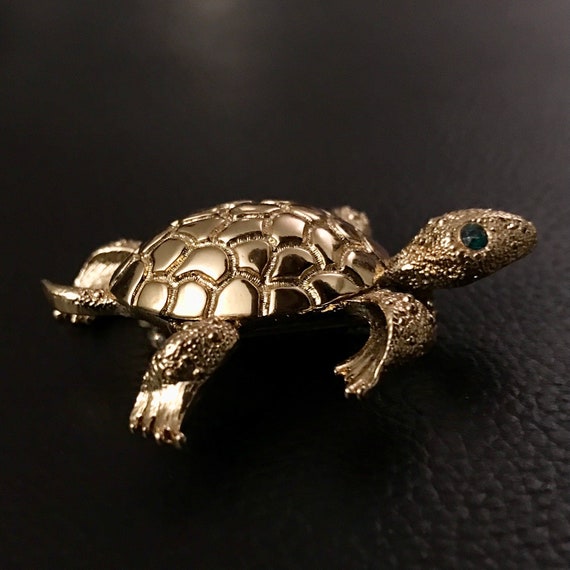 2 Vintage Sea Turtle Brooches Pins MONET Gold Ton… - image 4
