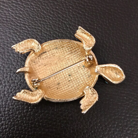 2 Vintage Sea Turtle Brooches Pins MONET Gold Ton… - image 10